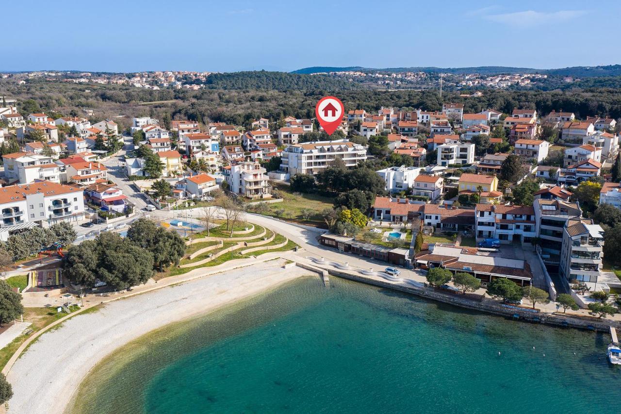 Apartman Damjan Pjescana Uvala Exteriér fotografie